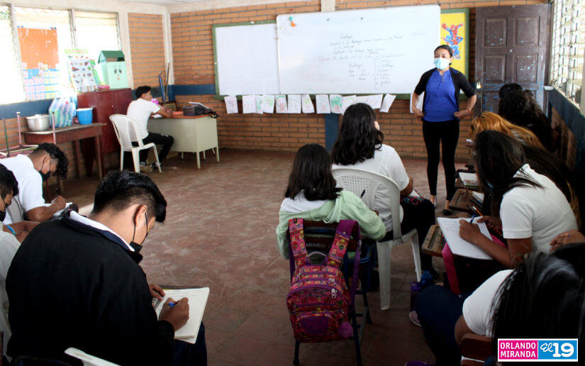 ESCUELA